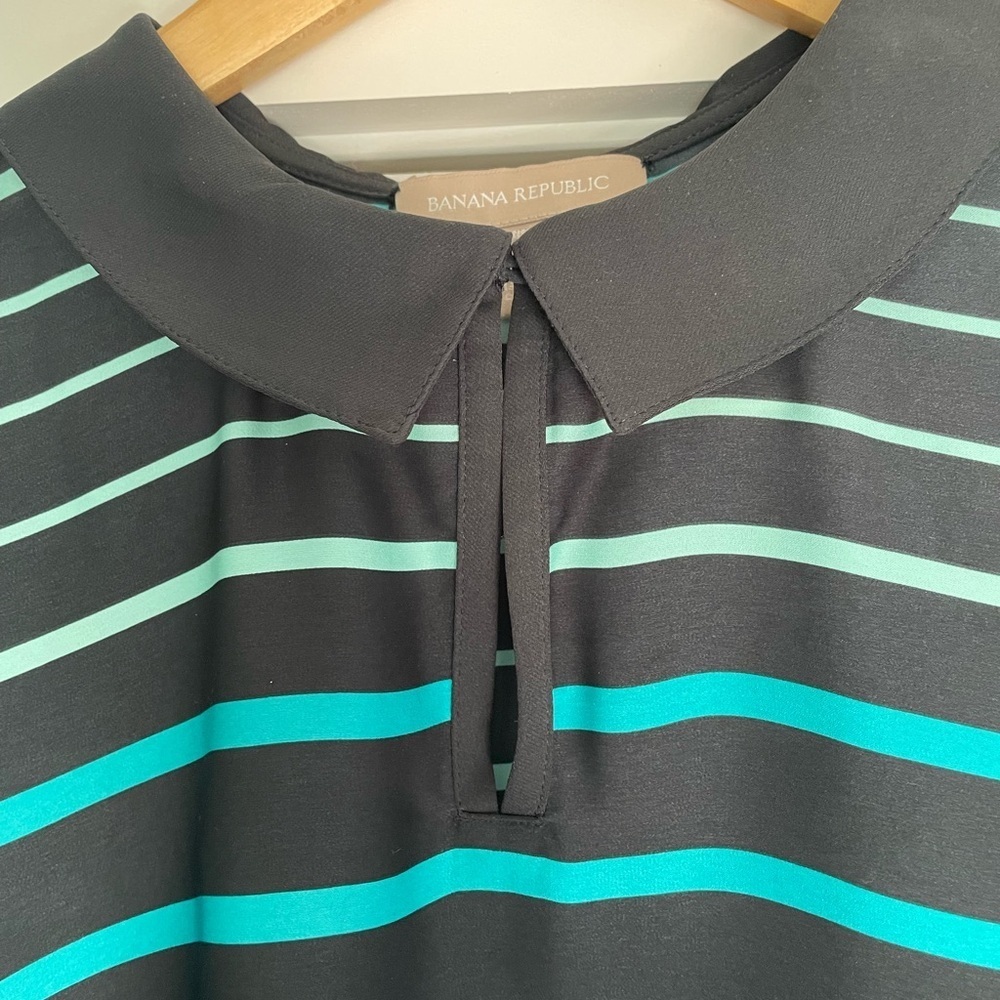 Peter Pan Collar Striped Sleeveless Blouse - Picture 3 of 7